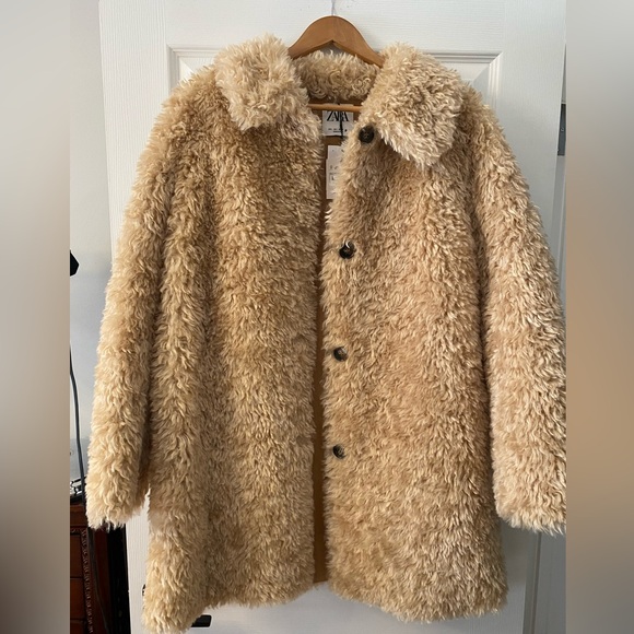 Super soft, cuddly teddy bear coat - Picture 1 of 2